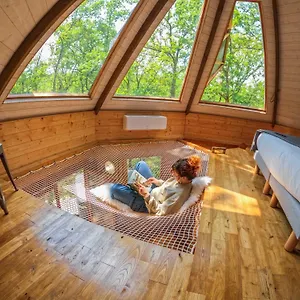 https://cabanes-dans-les-arbres-avec-spa-lot-et-dordogne.midi-pyreneeshotels.com